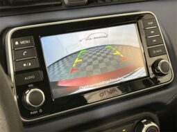 Nissan Versa full