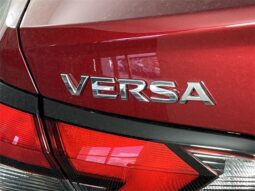 Nissan Versa full
