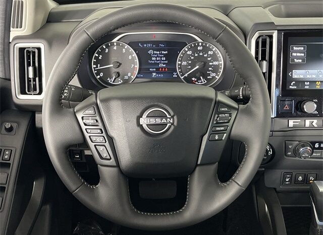 
 Nissan Frontier full									