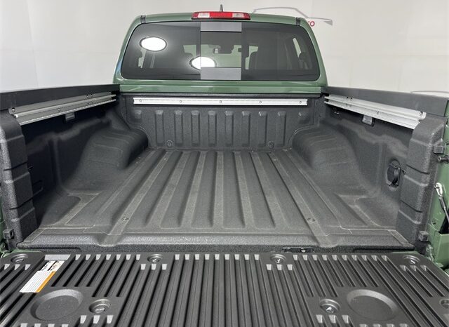 
 Nissan Frontier full									