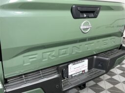 
 Nissan Frontier full									
