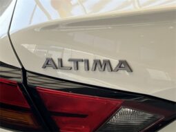 Nissan Altima full
