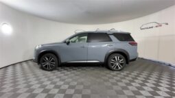 Nissan Pathfinder full
