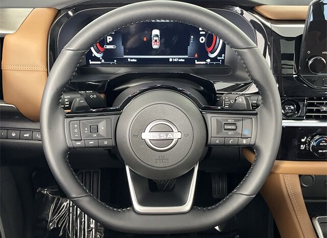 
 Nissan Pathfinder full									
