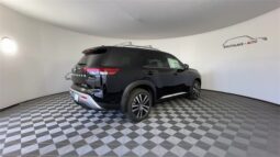 
 Nissan Pathfinder full									
