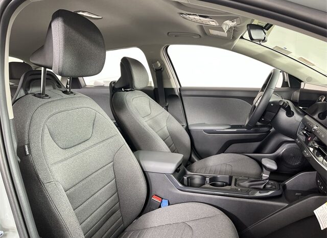 
 Kia K4 full									