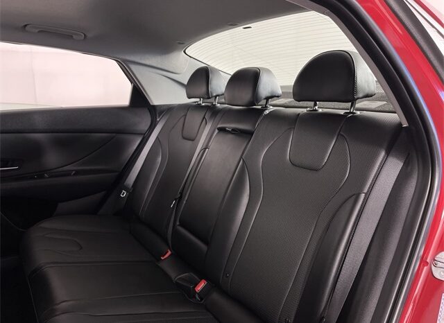 
 Hyundai Elantra full									