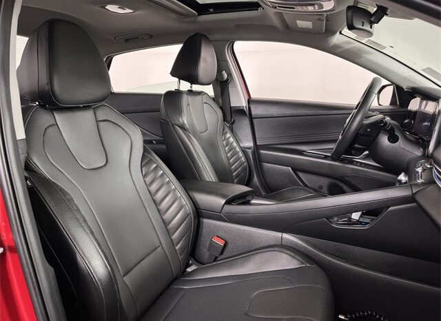 
 Hyundai Elantra full									