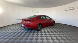 Hyundai Elantra full
