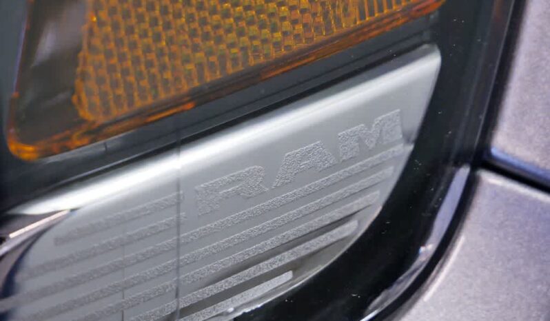 
 RAM 1500 full									
