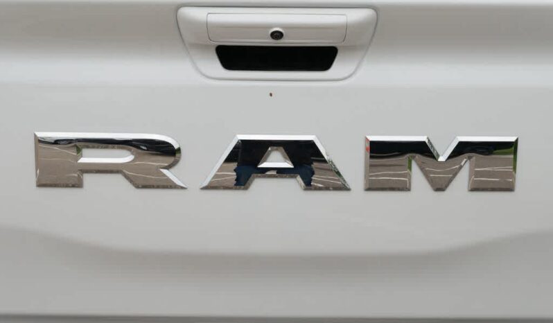 
 RAM 1500 full									