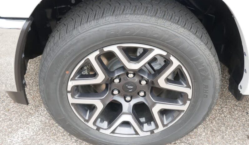 
 RAM 1500 full									