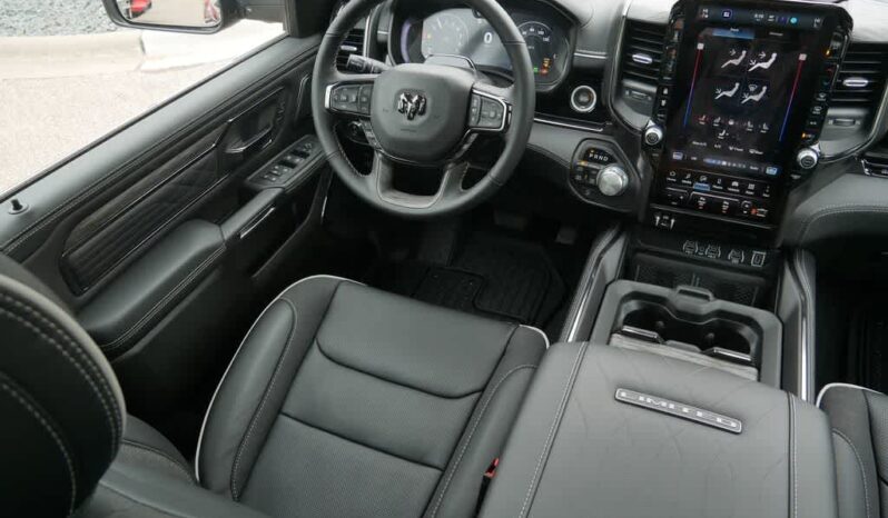 
 RAM 1500 full									