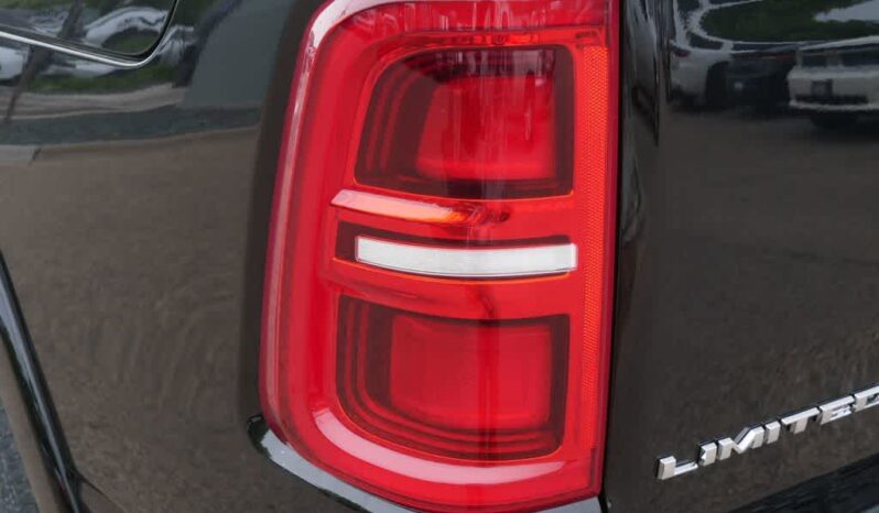 
 RAM 1500 full									