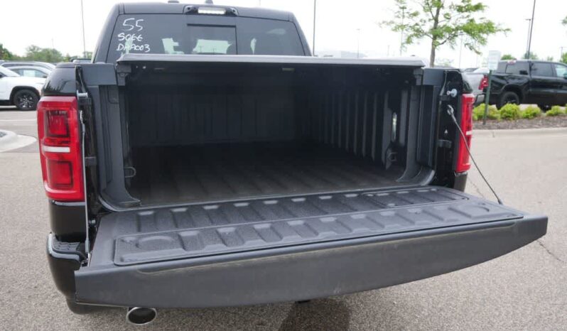 
 RAM 1500 full									