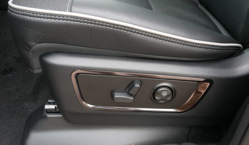 
 RAM 1500 full									