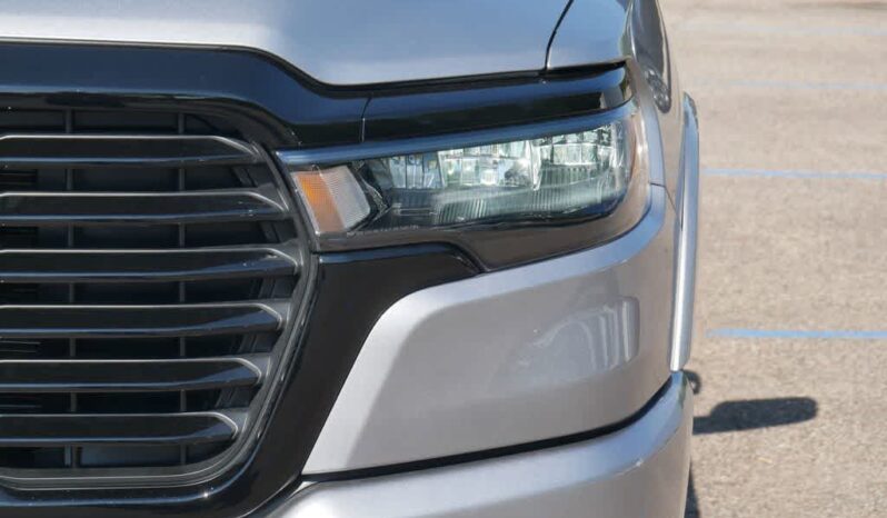 
 RAM 1500 full									