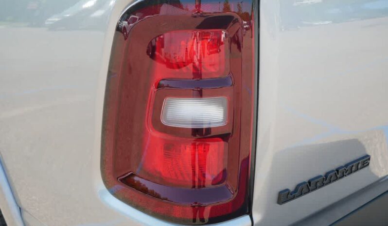 
 RAM 1500 full									
