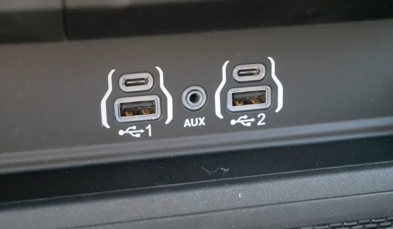 
 RAM 1500 full									