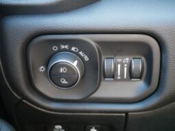 
 RAM 1500 full									