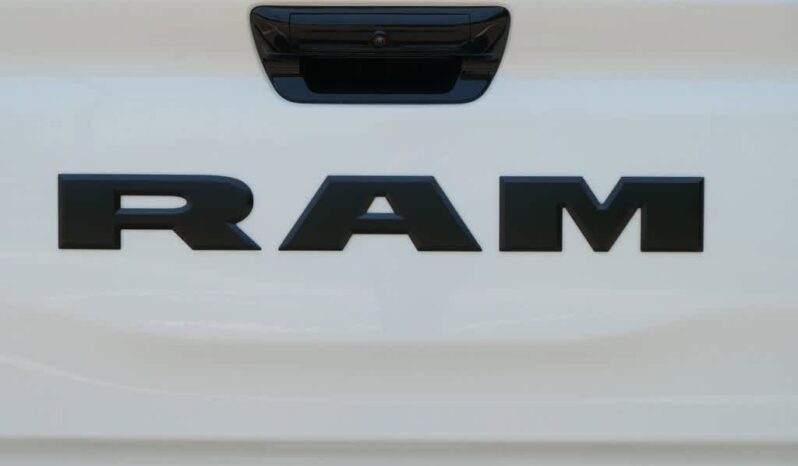 
 RAM 1500 full									