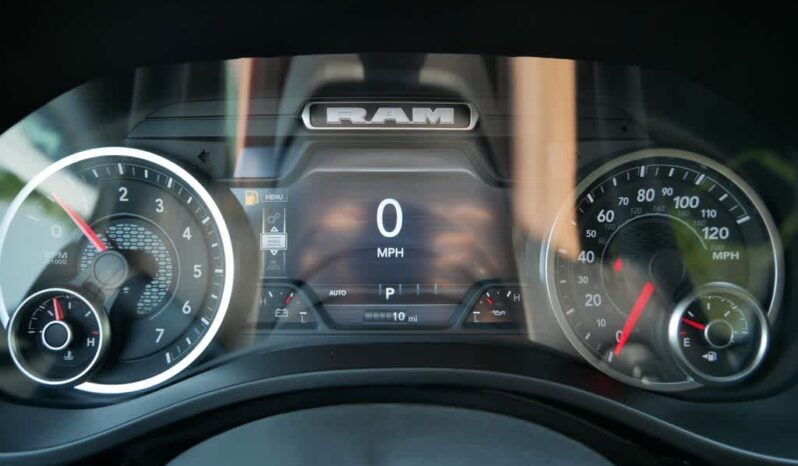 
 RAM 1500 full									