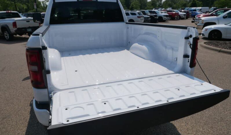 
 RAM 1500 full									