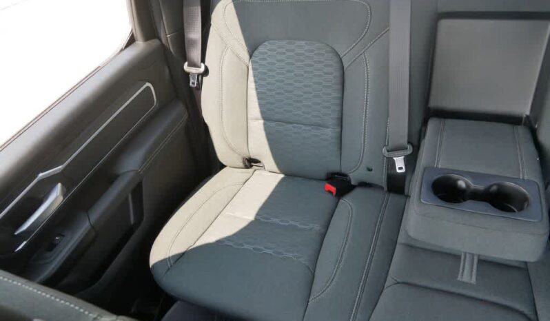 
 RAM 1500 full									