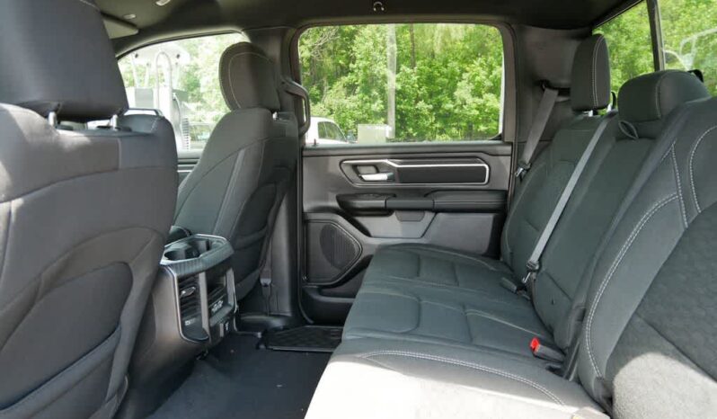 
 RAM 1500 full									