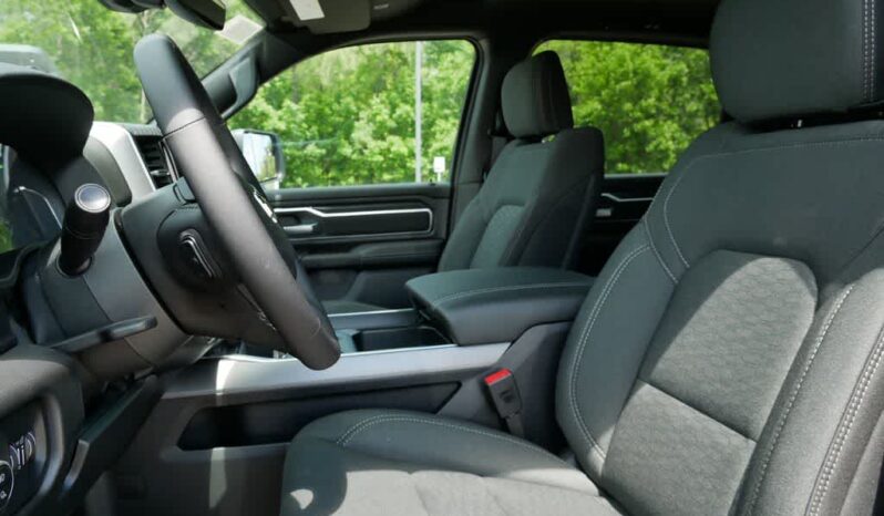 
 RAM 1500 full									