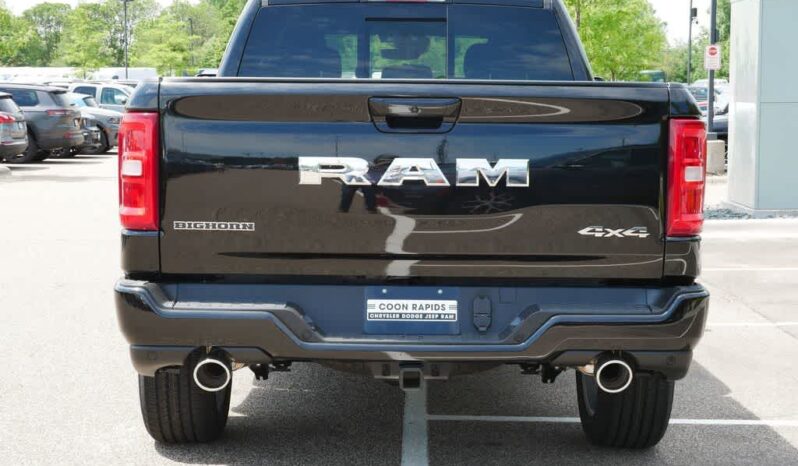
 RAM 1500 full									