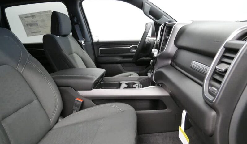 
 RAM 1500 full									