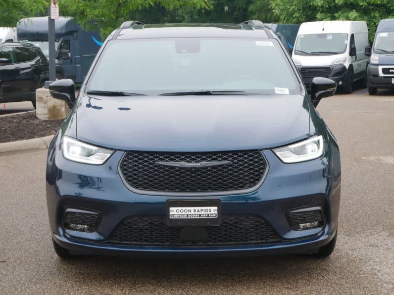 Chrysler Pacifica