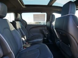 
 Chrysler Pacifica full									