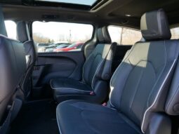 
 Chrysler Pacifica full									