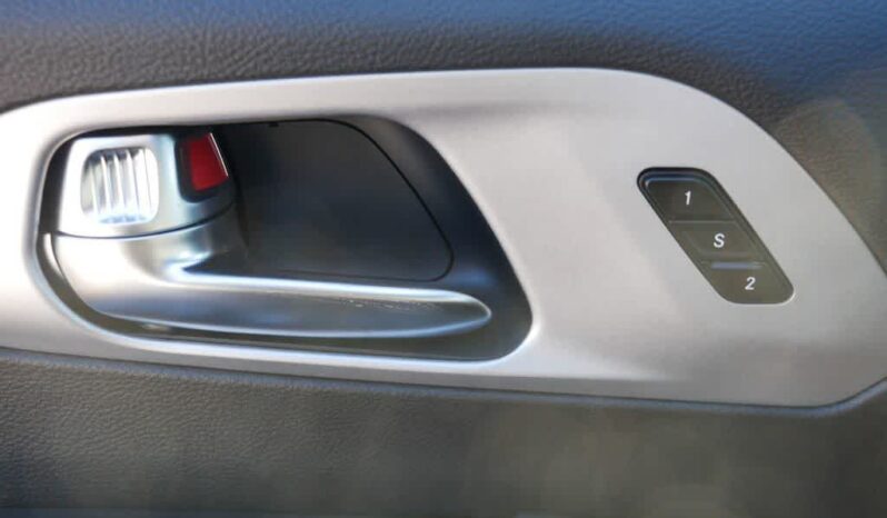 
 Chrysler Pacifica full									