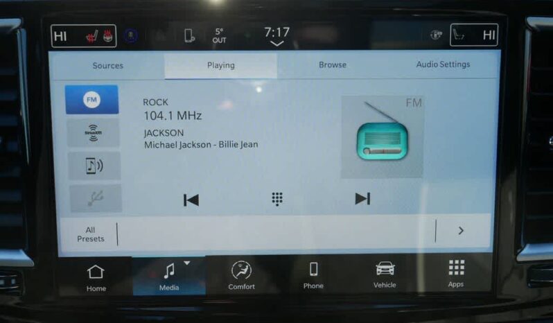 
 Chrysler Pacifica full									