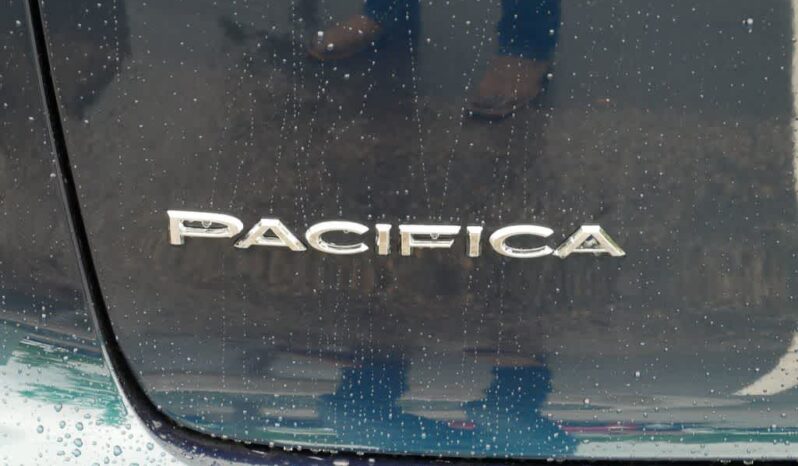 
 Chrysler Pacifica full									