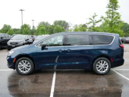 
 Chrysler Pacifica full									