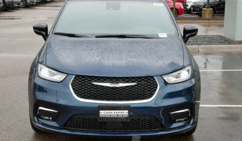 
 Chrysler Pacifica full									