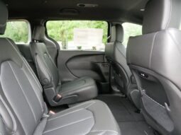 
 Chrysler Pacifica full									
