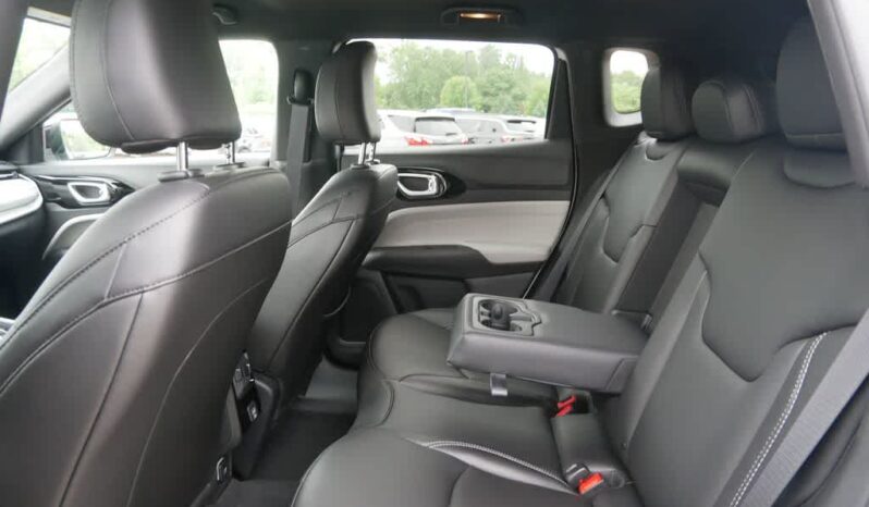 
 Jeep Compass full									