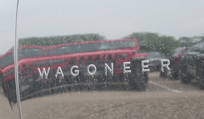 
 Jeep Wagoneer S full									