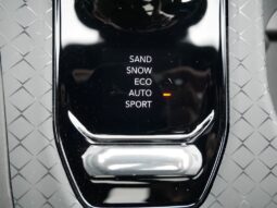 
 Jeep Wagoneer S full									