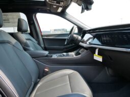 
 Jeep Wagoneer S full									