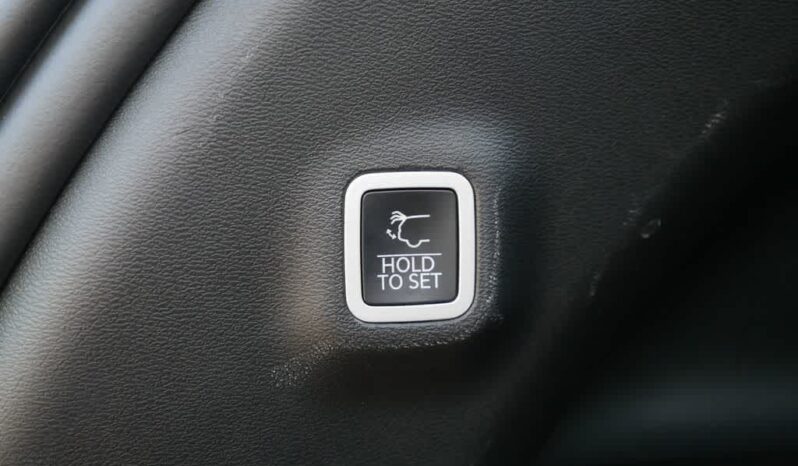 
 Jeep Wagoneer S full									