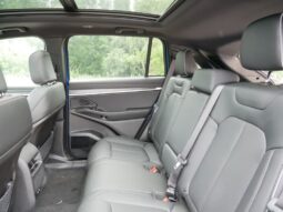 
 Jeep Wagoneer S full									
