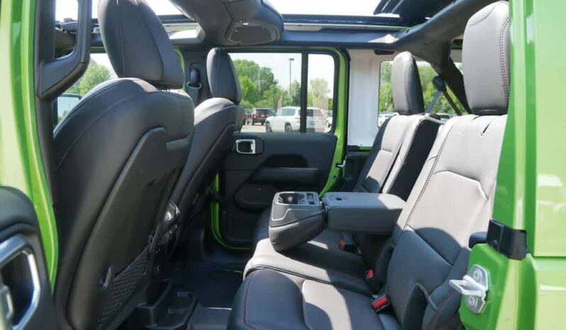 
 Jeep Wrangler full									