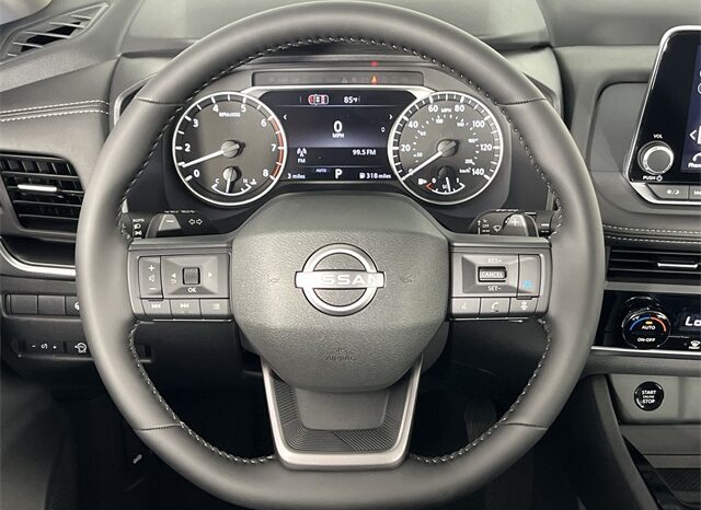
 Nissan Rogue full									