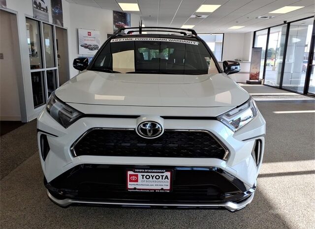
 Toyota RAV4 Plug-In Hybrid full									